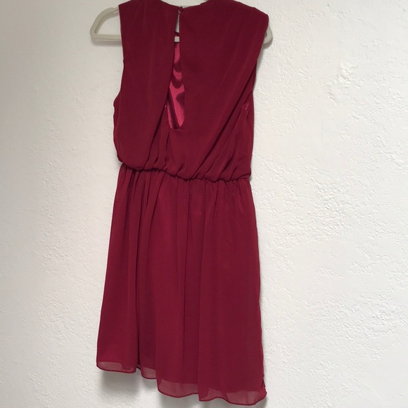 Bordeaux Dress, open back - Picture 2 of 2